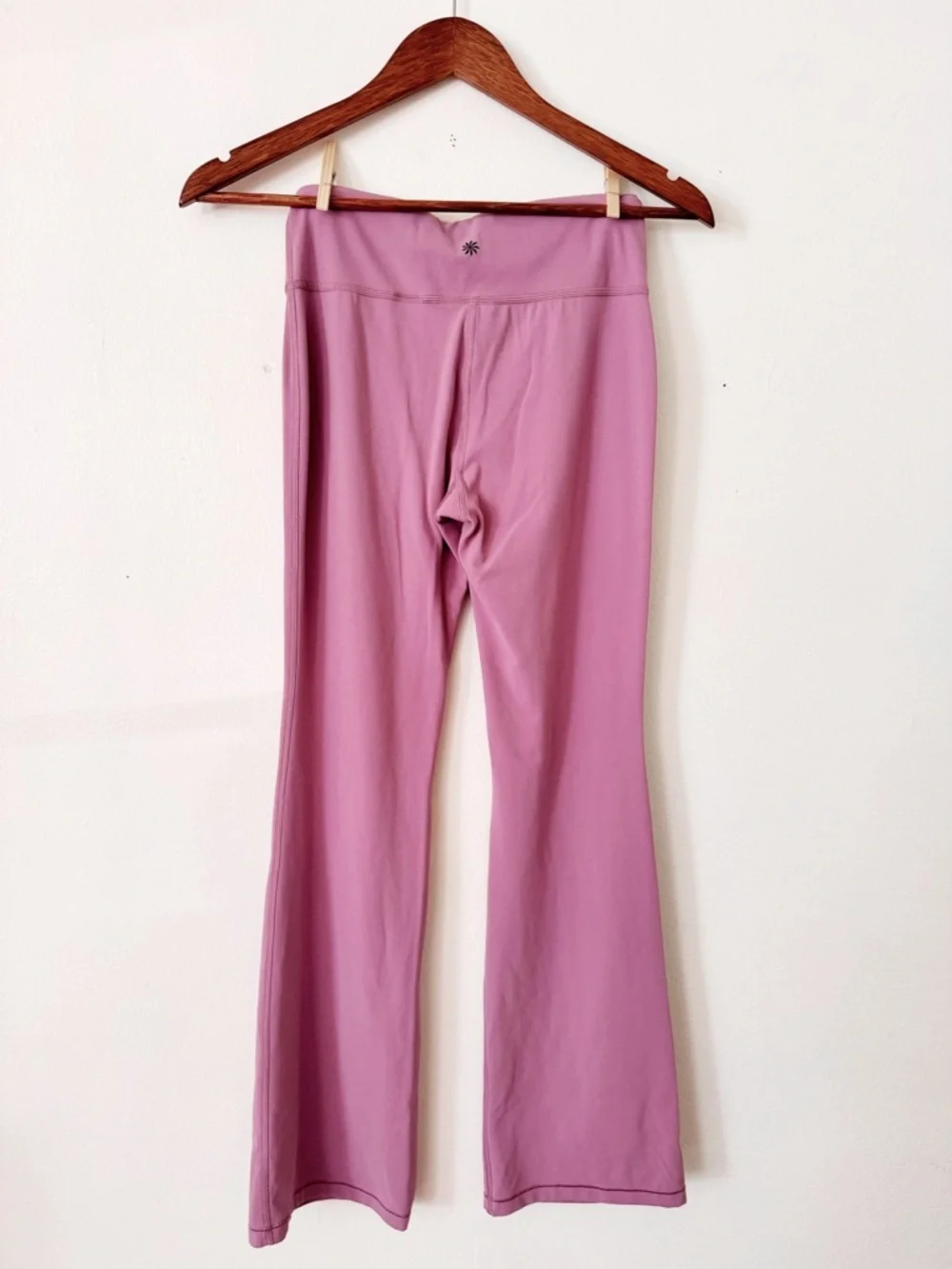 Athleta Girl dusty lavender Yoga Flare Leggings size XL